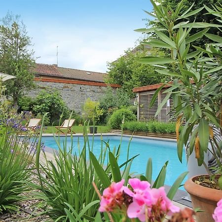 Les Jardins De Lily Hotel Saint-Léonard-de-Noblat Buitenkant foto